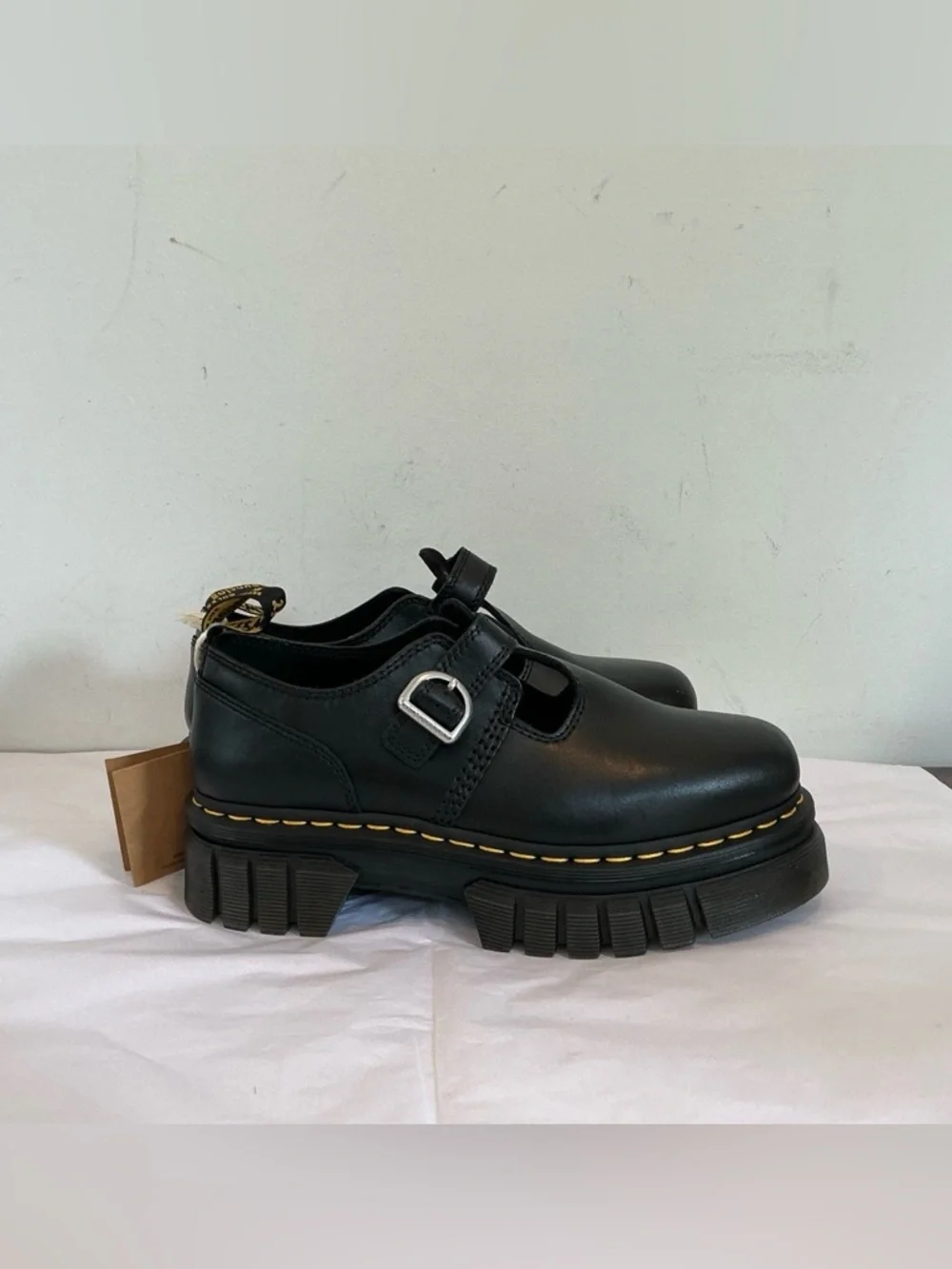 Dr. Martens AUDRICK NAPPA LUX PLATFORM MARY JANE SHOES